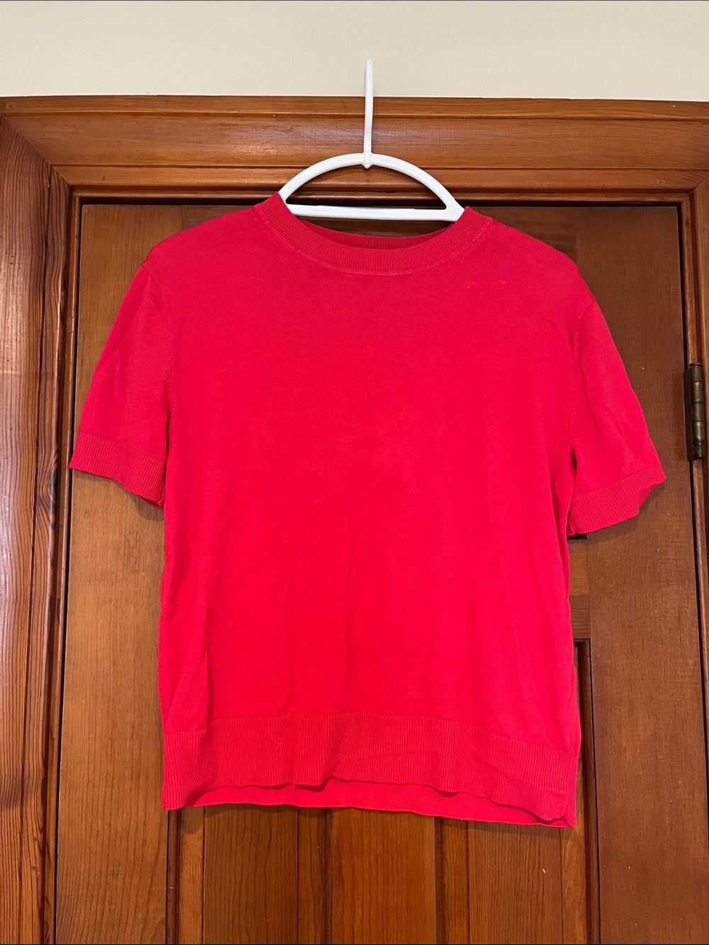 Women’s Banana Republic Coral Gem (Pink) Forever Short-Sleeve Sweater, Size 2